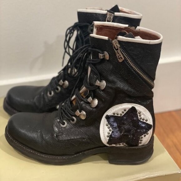 *SOLD* A.S.98 Black Snakeprint Combat Boots EU37 (US 6.5-7) - Picture 1 of 9